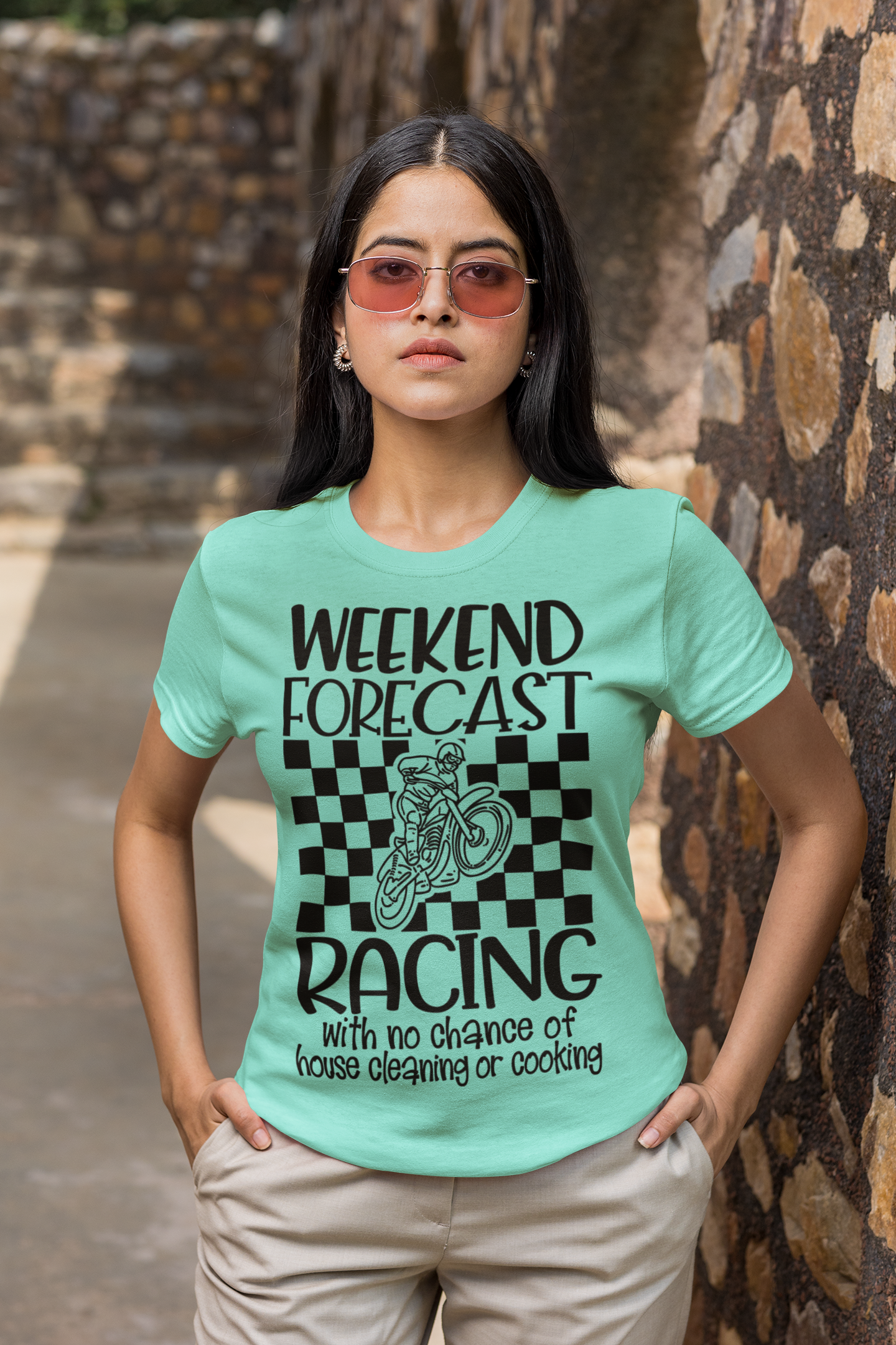 Weekend Forecast: Racing Tee
